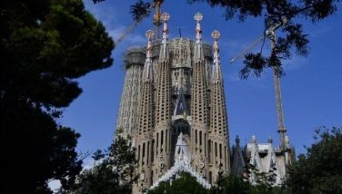 Barcelona's Sagrada Familia lights up new towers