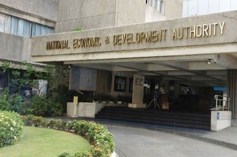3 stalled rail projects seek new NEDA approval